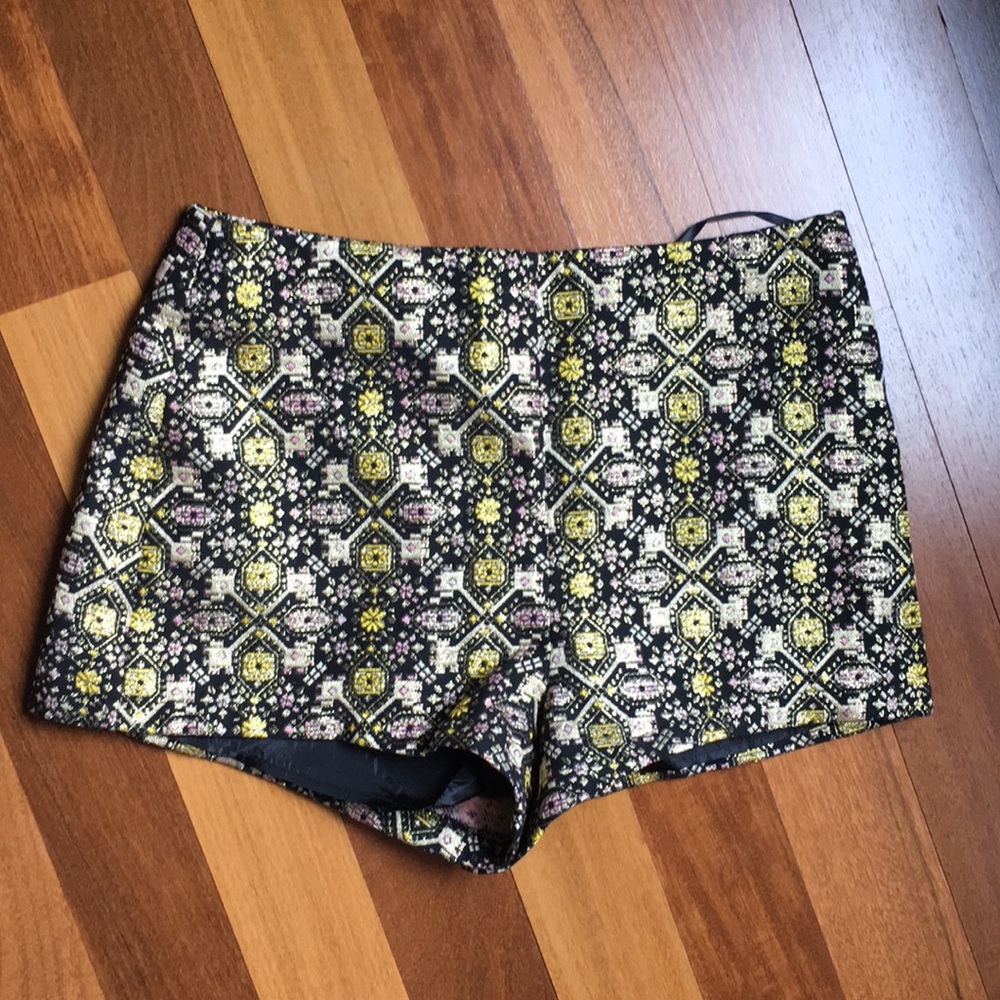 High waisted fancy shorts